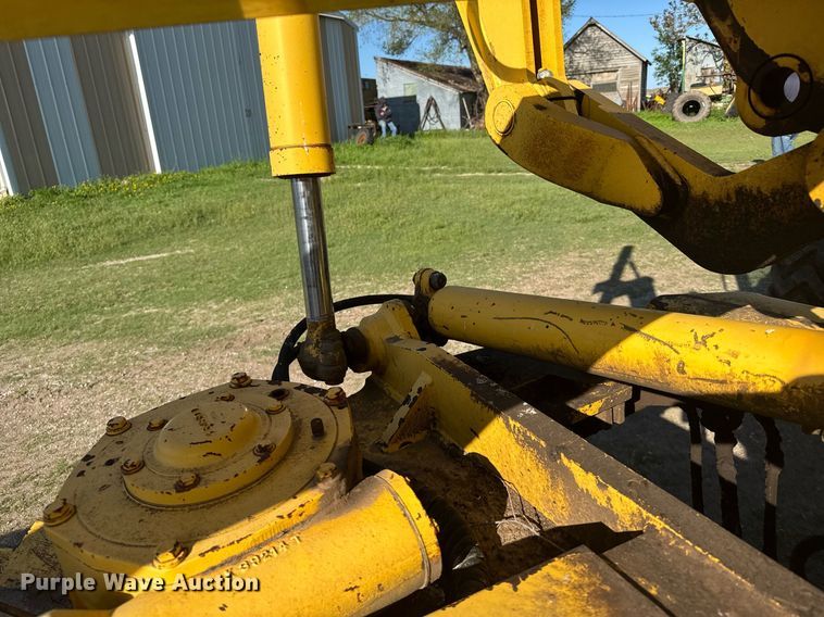 image for item EG6426 1997 Galion 850B motor grader