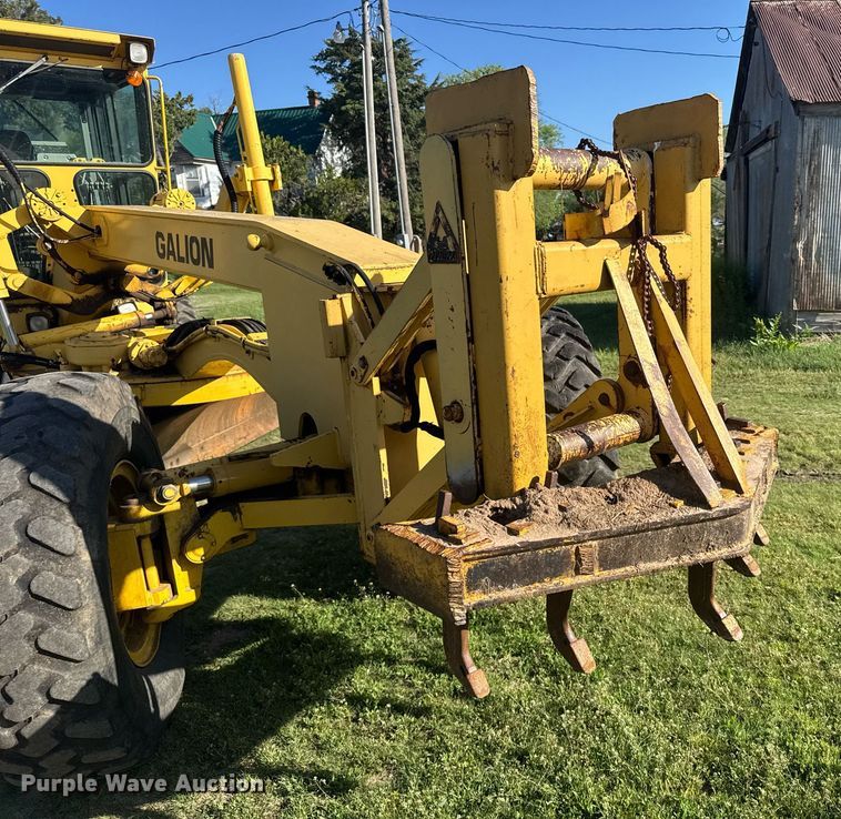 image for item EG6426 1997 Galion 850B motor grader