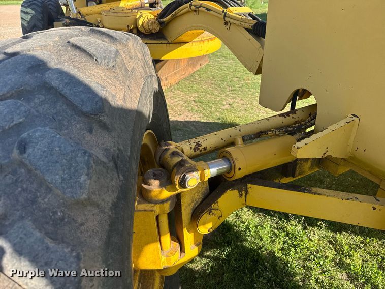 image for item EG6426 1997 Galion 850B motor grader