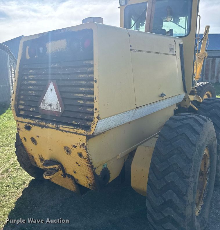 image for item EG6426 1997 Galion 850B motor grader