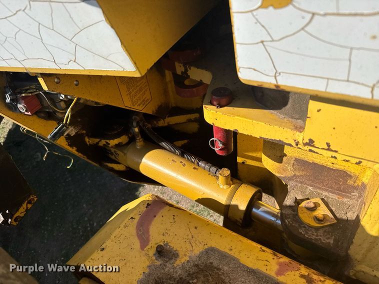 image for item EG6426 1997 Galion 850B motor grader