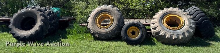 image for item EG6429 Scraper tires