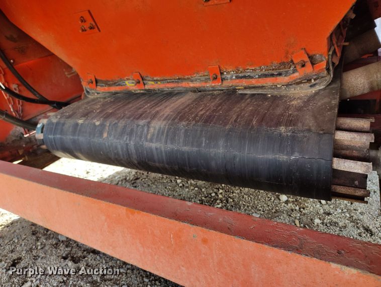 image for item EH0236 1999 Finlay 599 screening plant