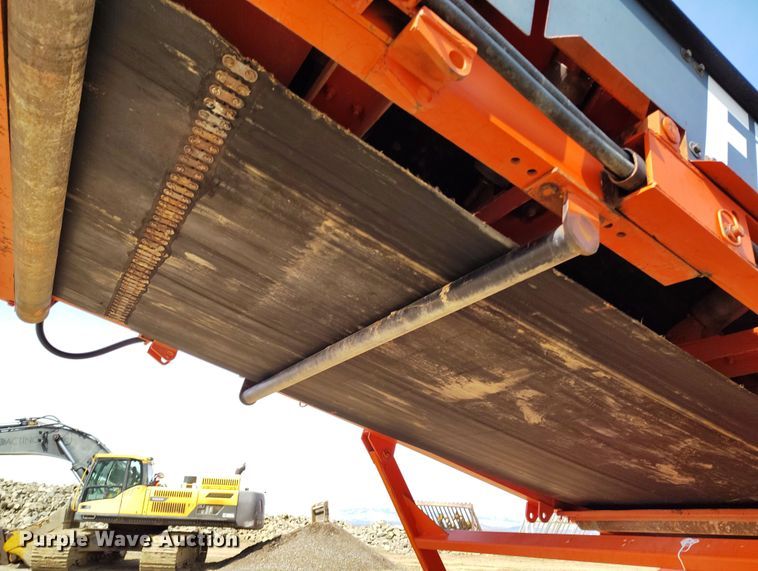 image for item EH0236 1999 Finlay 599 screening plant