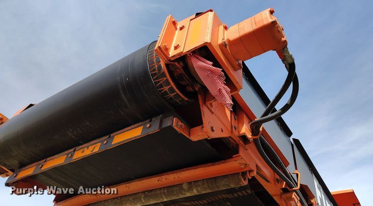 image for item EH0236 1999 Finlay 599 screening plant