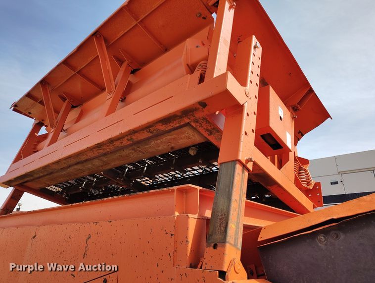 image for item EH0236 1999 Finlay 599 screening plant