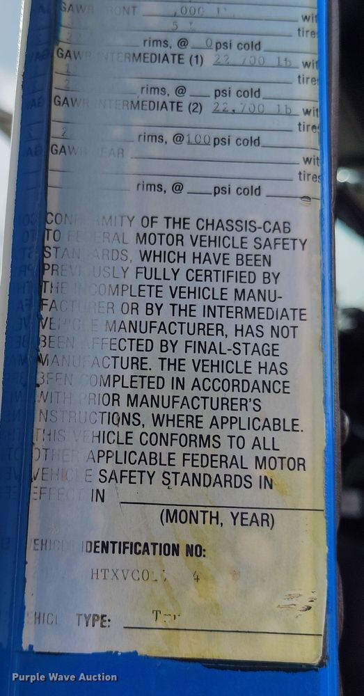 image for item EH0237 1997 International Paystar 5000 vacuum truck