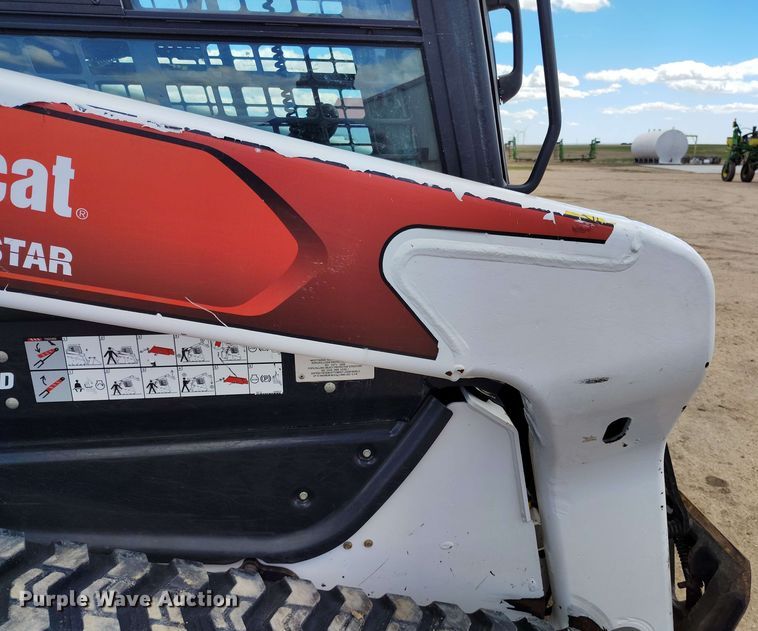 image for item EH0291 2022 Bobcat T76 tracked skid steer loader