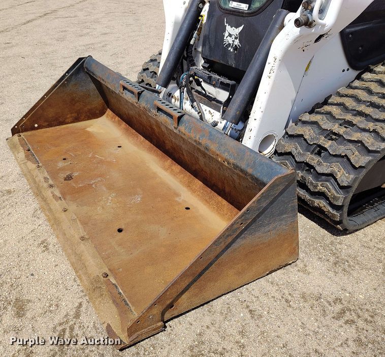 image for item EH0291 2022 Bobcat T76 tracked skid steer loader