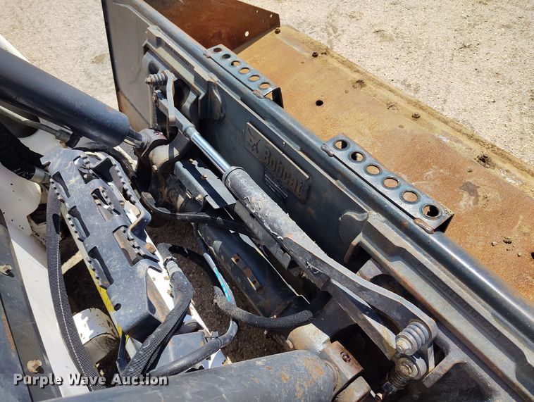 image for item EH0291 2022 Bobcat T76 tracked skid steer loader