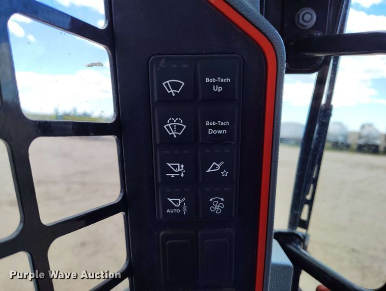 image for item EH0291 2022 Bobcat T76 tracked skid steer loader