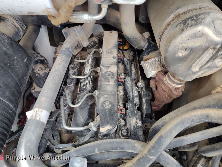 image for item EH0291 2022 Bobcat T76 tracked skid steer loader