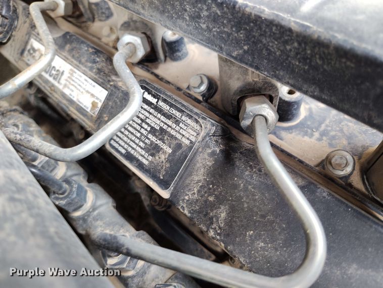 image for item EH0291 2022 Bobcat T76 tracked skid steer loader