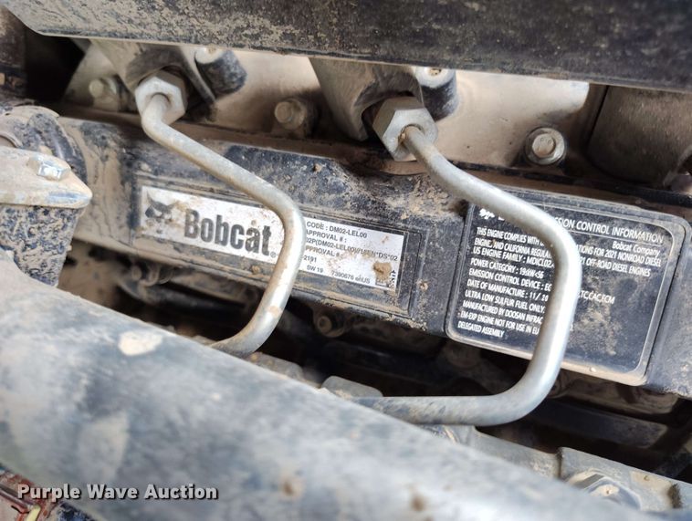 image for item EH0291 2022 Bobcat T76 tracked skid steer loader