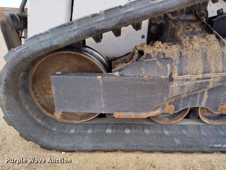 image for item EH0291 2022 Bobcat T76 tracked skid steer loader