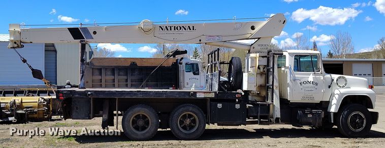 image for item EH0295 1989 Ford LT9000 crane truck