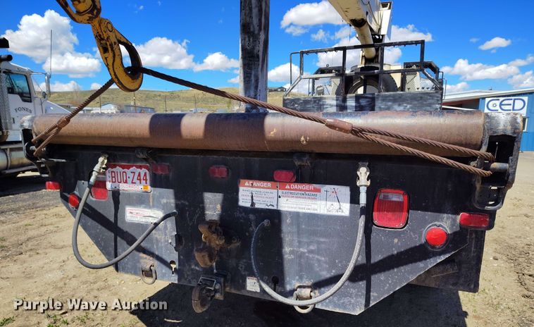 image for item EH0295 1989 Ford LT9000 crane truck