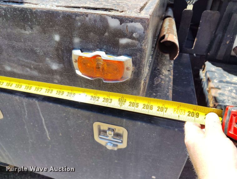 image for item EH0295 1989 Ford LT9000 crane truck