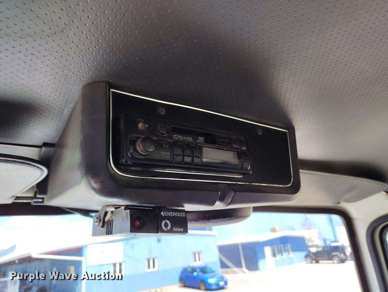 image for item EH0295 1989 Ford LT9000 crane truck