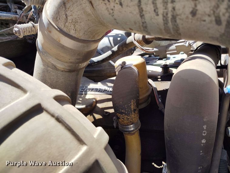 image for item EH0295 1989 Ford LT9000 crane truck