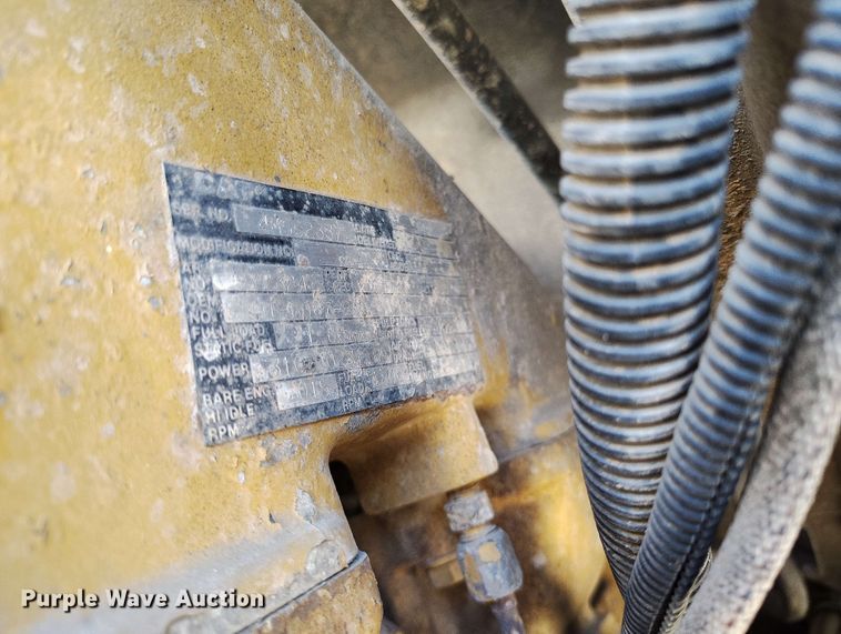 image for item EH0295 1989 Ford LT9000 crane truck