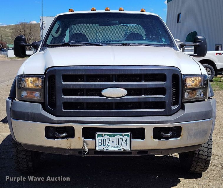 image for item EH0297 2007 Ford F550 utility / service truck