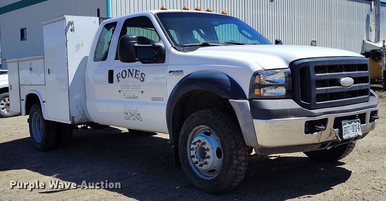 image for item EH0297 2007 Ford F550 utility / service truck