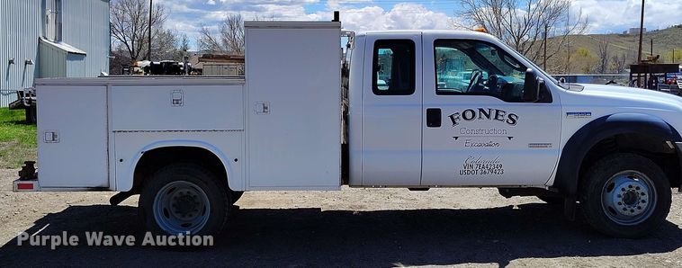 image for item EH0297 2007 Ford F550 utility / service truck