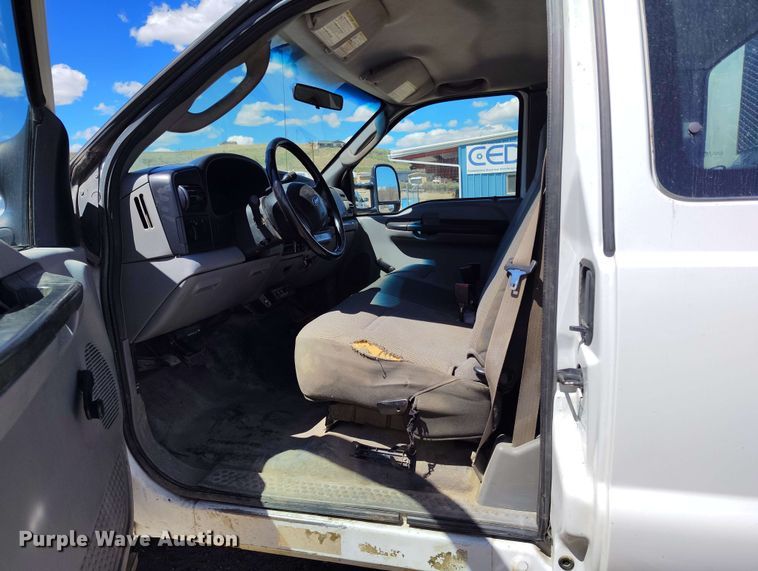 image for item EH0297 2007 Ford F550 utility / service truck