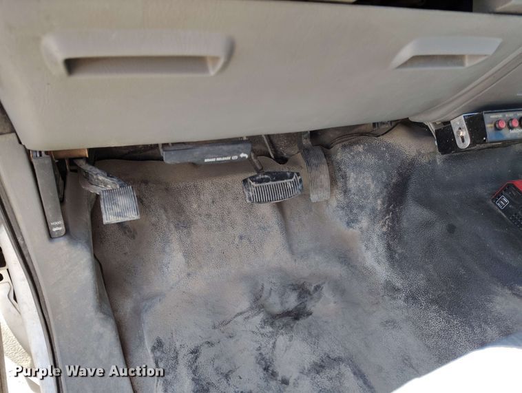 image for item EH0297 2007 Ford F550 utility / service truck