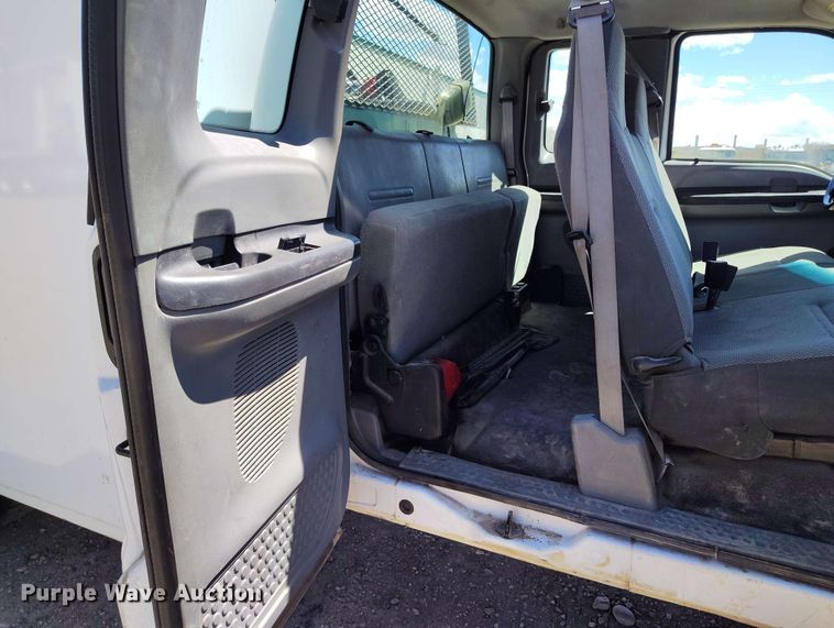 image for item EH0297 2007 Ford F550 utility / service truck