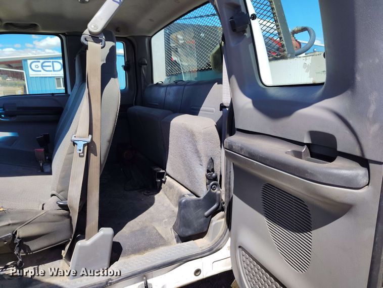 image for item EH0297 2007 Ford F550 utility / service truck