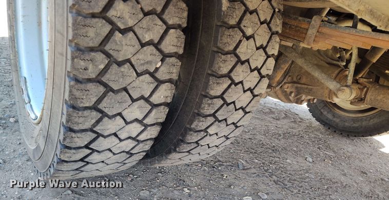 image for item EH0297 2007 Ford F550 utility / service truck