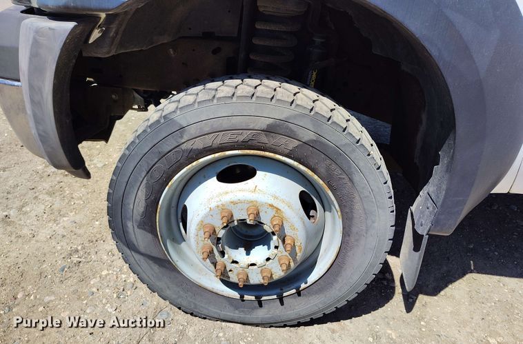 image for item EH0297 2007 Ford F550 utility / service truck