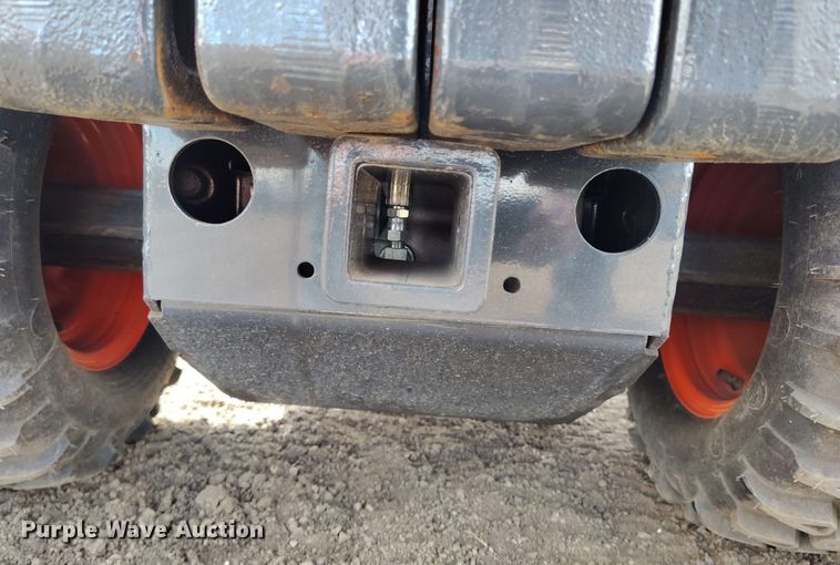 image for item EH0300 2023 Bobcat AT450 lawn tractor