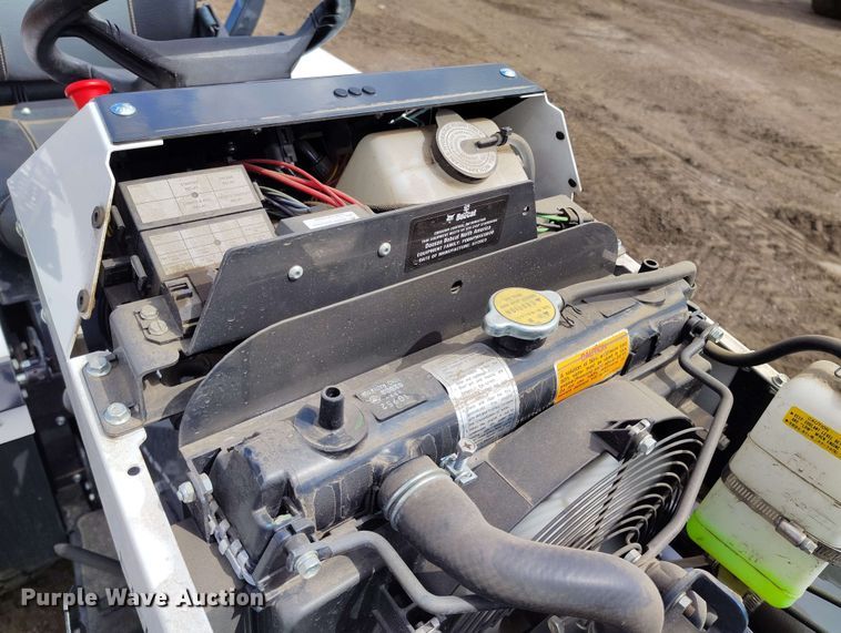 image for item EH0300 2023 Bobcat AT450 lawn tractor