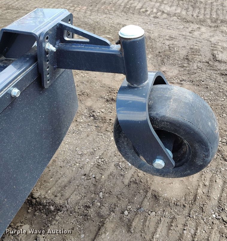 image for item EH0300 2023 Bobcat AT450 lawn tractor