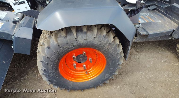 image for item EH0300 2023 Bobcat AT450 lawn tractor