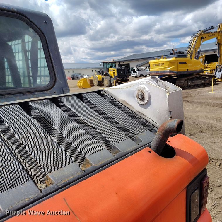 image for item EH0301 2010 Bobcat S160 skid steer loader