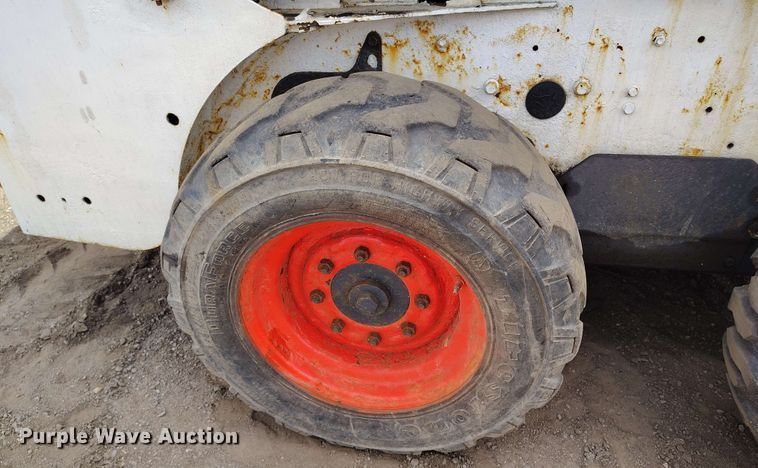 image for item EH0301 2010 Bobcat S160 skid steer loader