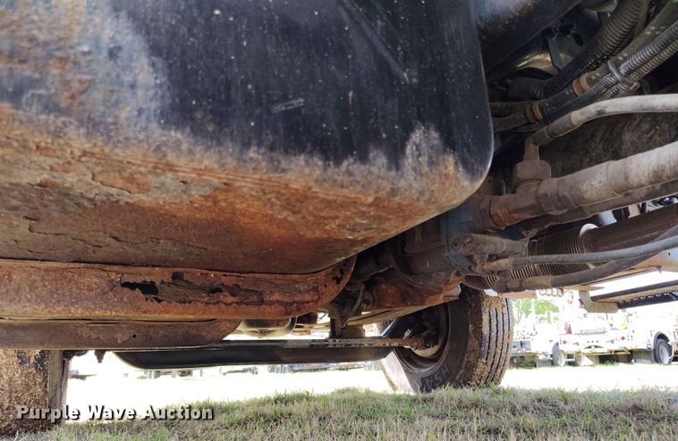 image for item EH0313 2008 Ford F750 Super Duty bucket truck