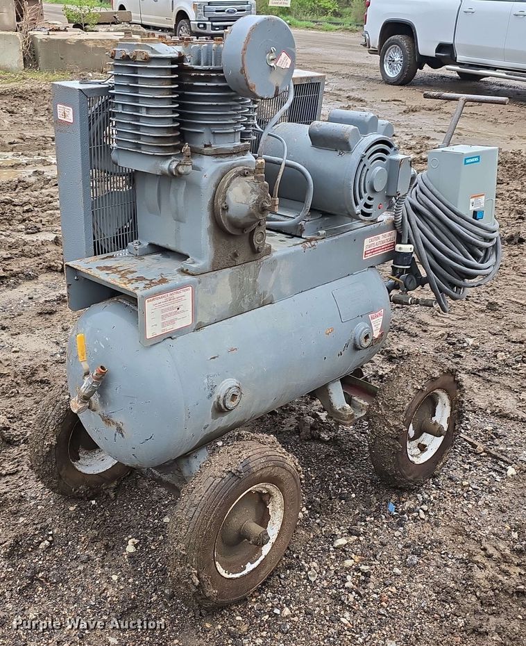 image for item EH8921 1985 Buckeye Boiler Company air compressor