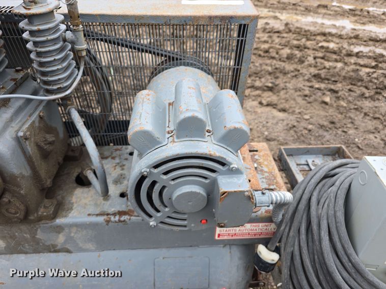 image for item EH8921 1985 Buckeye Boiler Company air compressor