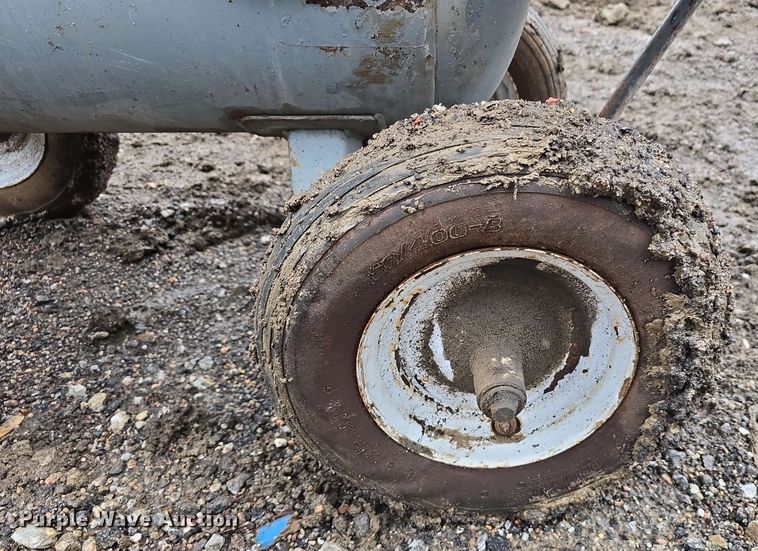 image for item EH8921 1985 Buckeye Boiler Company air compressor