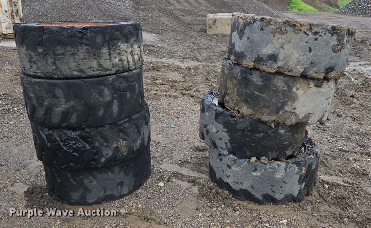 image for item EH8923 Skid steer tires and wheels