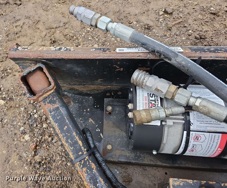 image for item EH8924 Kwik-Mag skid steer magnet