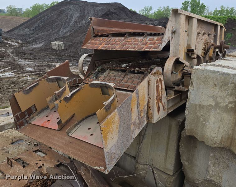 image for item EH8925 2007 Gator RMSB410X2 screen