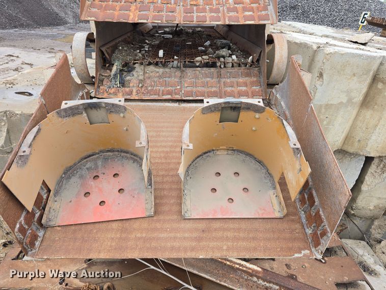 image for item EH8925 2007 Gator RMSB410X2 screen