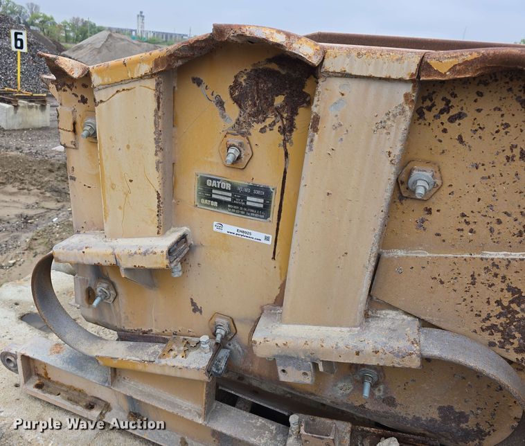 image for item EH8925 2007 Gator RMSB410X2 screen