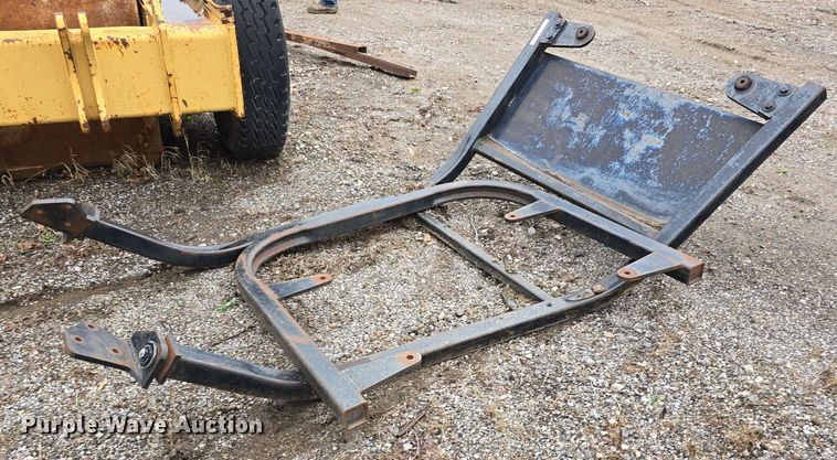 image for item EH8929 Dozer sweeps